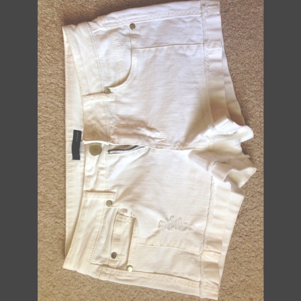 Bloomingdales Aqua distressed shorts